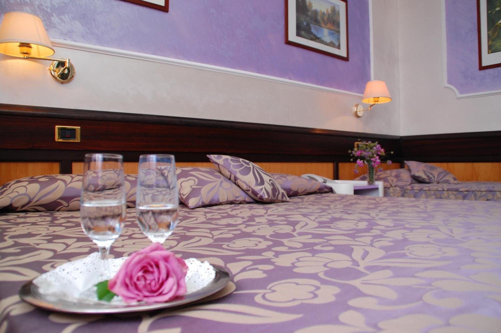 Benny Hotel Catanzaro Bagian luar foto